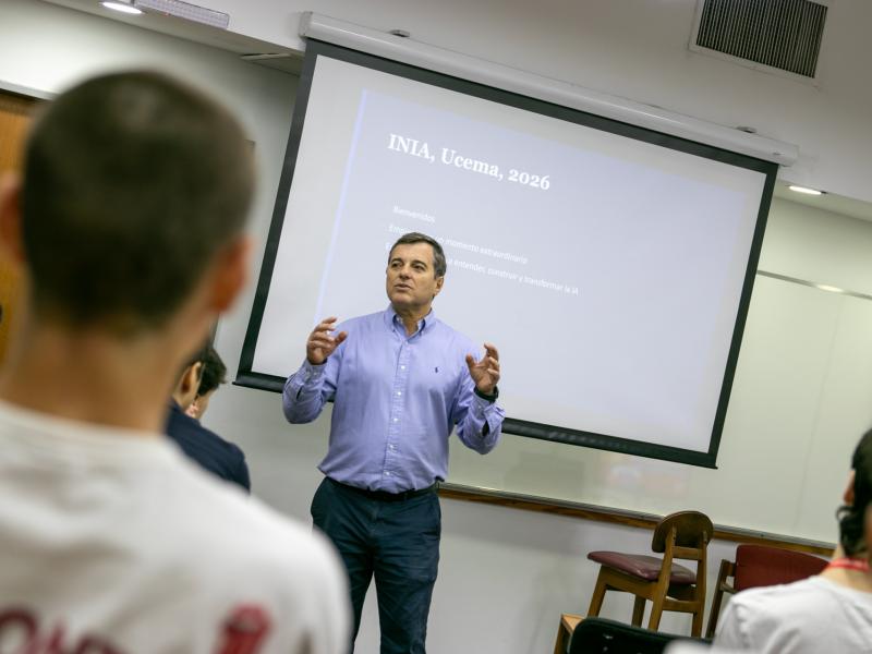 Sergio Pernice, Director de la Ingeniería en Inteligencia Artificial
